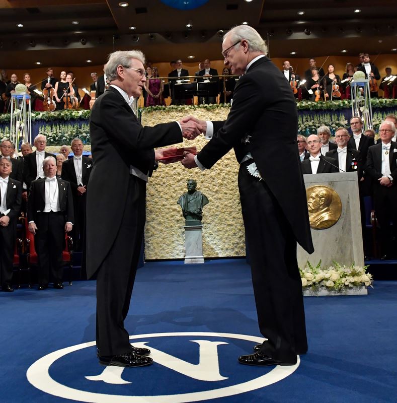 Richard Henderson (Medical Research Council [MRC] Laboratory of Molecular Biology, Cambridge, UK) and colleagues were awarded The Nobel Prize in Chemistry 2017 for research conducted using the predecessor of the Leica DMCIII airborne sensor.