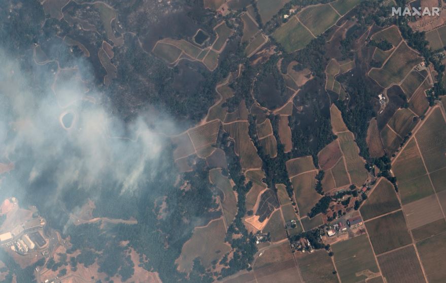 sonoma vineyards_kincade fire_natural color satellite image_24october2019_wv3