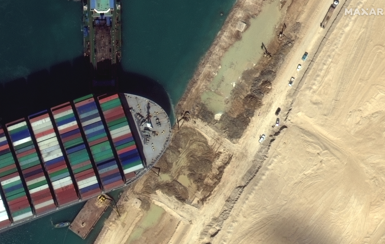 Today's High Resolution Satellite Imagery of Suez Canal and EVER GIVEN